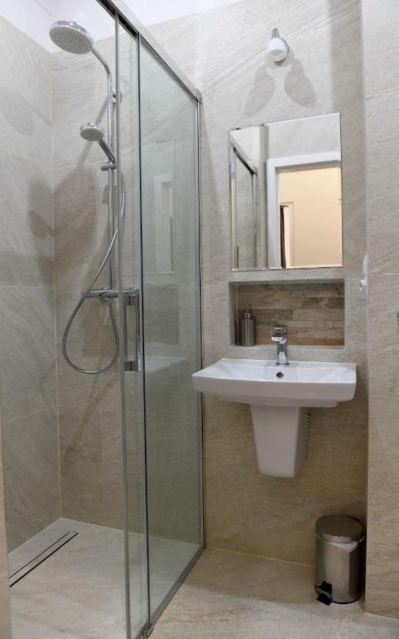 Apartament Na Dlugiej Varşovia Exterior foto